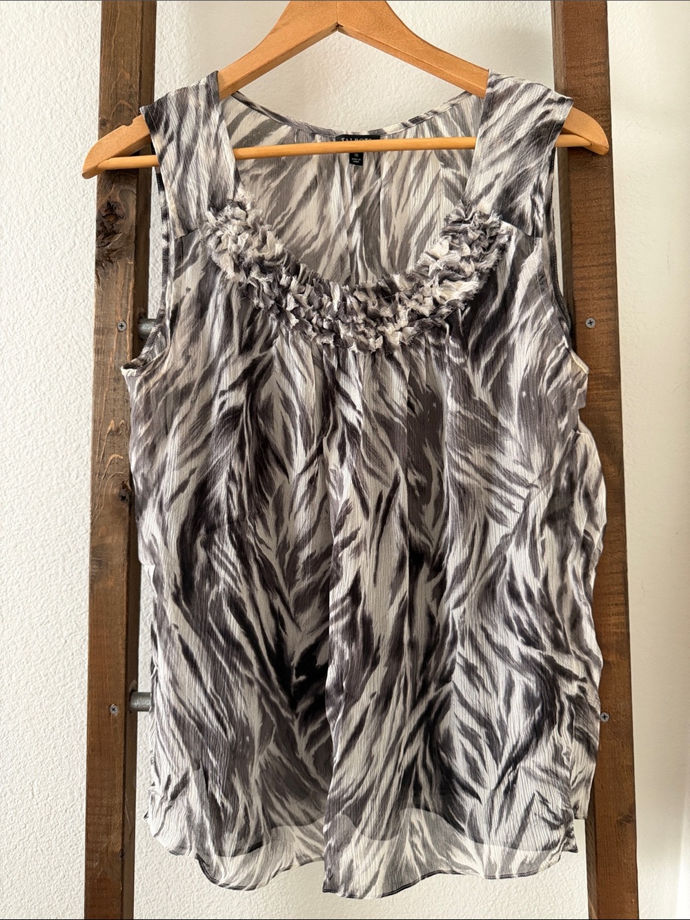 Talbots Gray and White Shear Printed Sleeveless Blouse